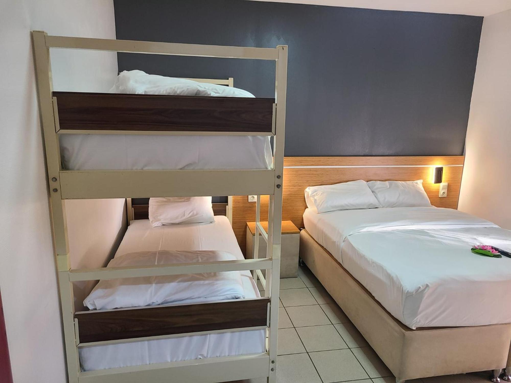 Hotel Victoire, Poitiers Gare Kültér fotó