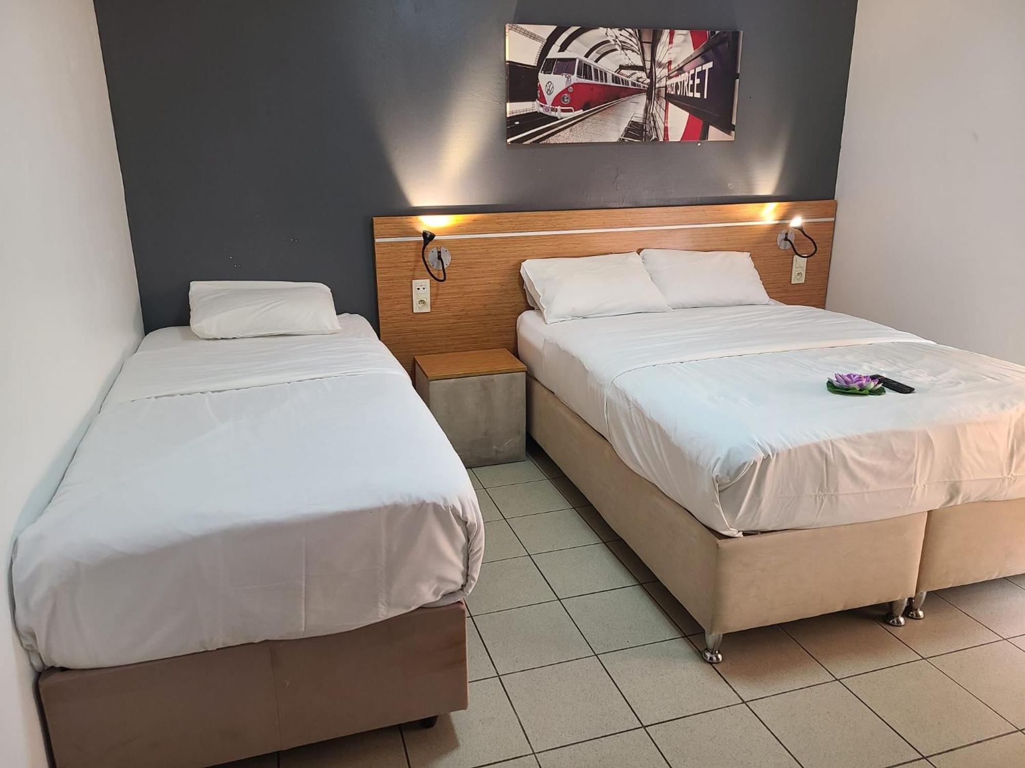 Hotel Victoire, Poitiers Gare Kültér fotó